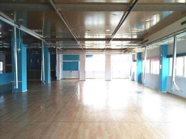 (For Rent) Commercial Commercial Property || Athens North/Irakleio - 362 Sq.m, 3.250€ 